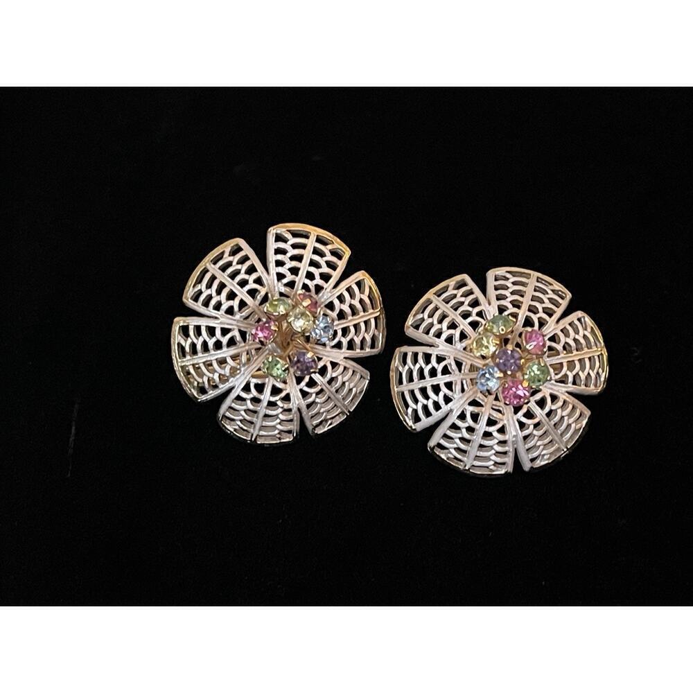 Vintage Silver Flower Rainbow Rhinestone Clip On Earrings Mod Glam